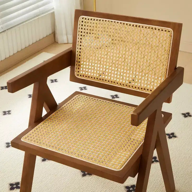 Chaises de salle à manger en bois massif avec dossier en rotin