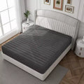 Matelas Hybride Respirant Fermeté Moyenne Mousse à Mémoire de Forme Rafraîchissante Livré dans une Boîte, Noir
