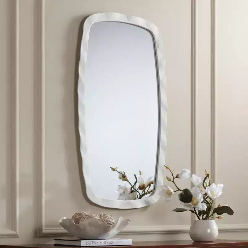 Miroirs muraux blancs texturés 22 1/4 x 38